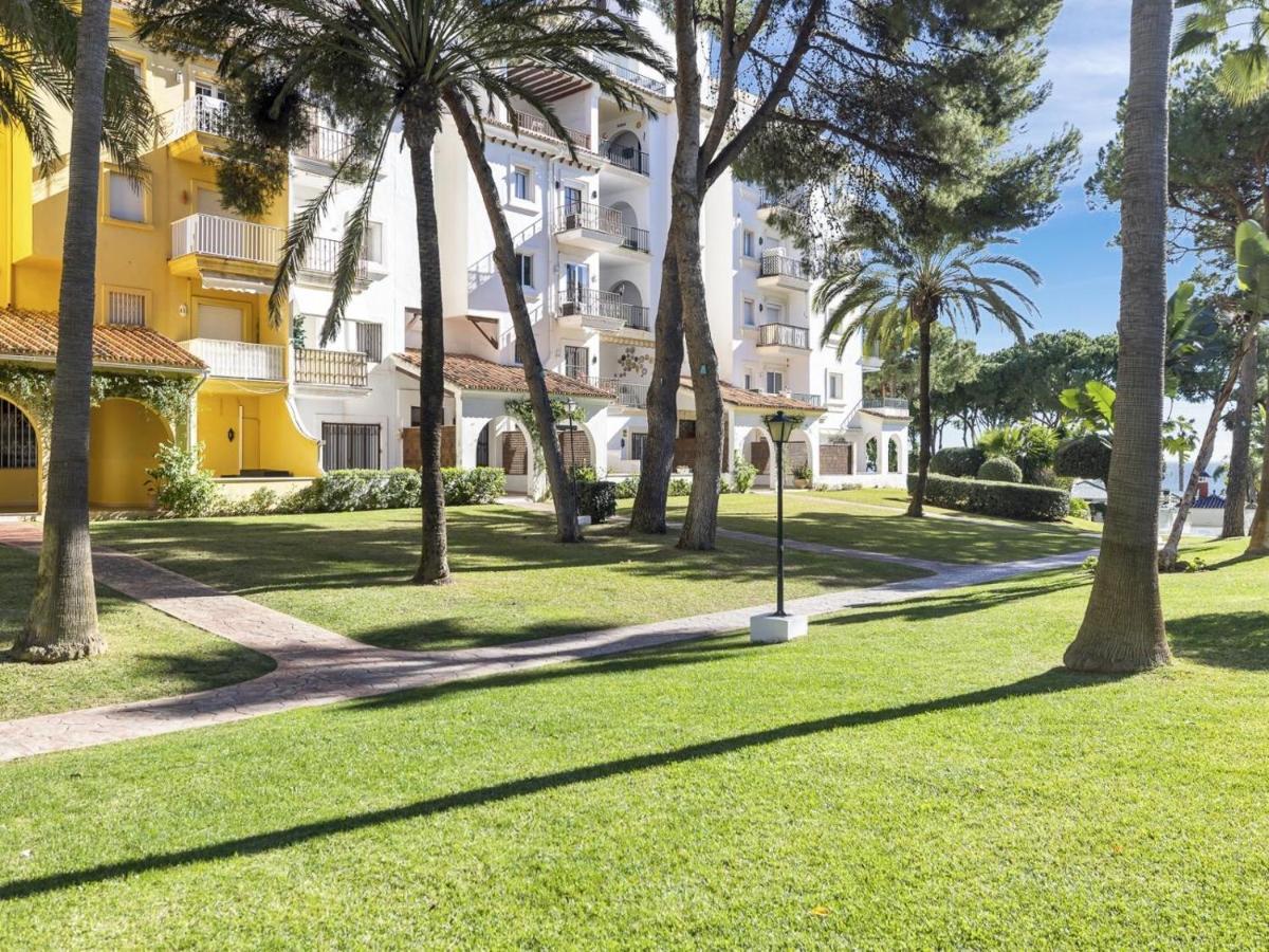 ático De 2 Dormitorios En Andalucía Del Mar *