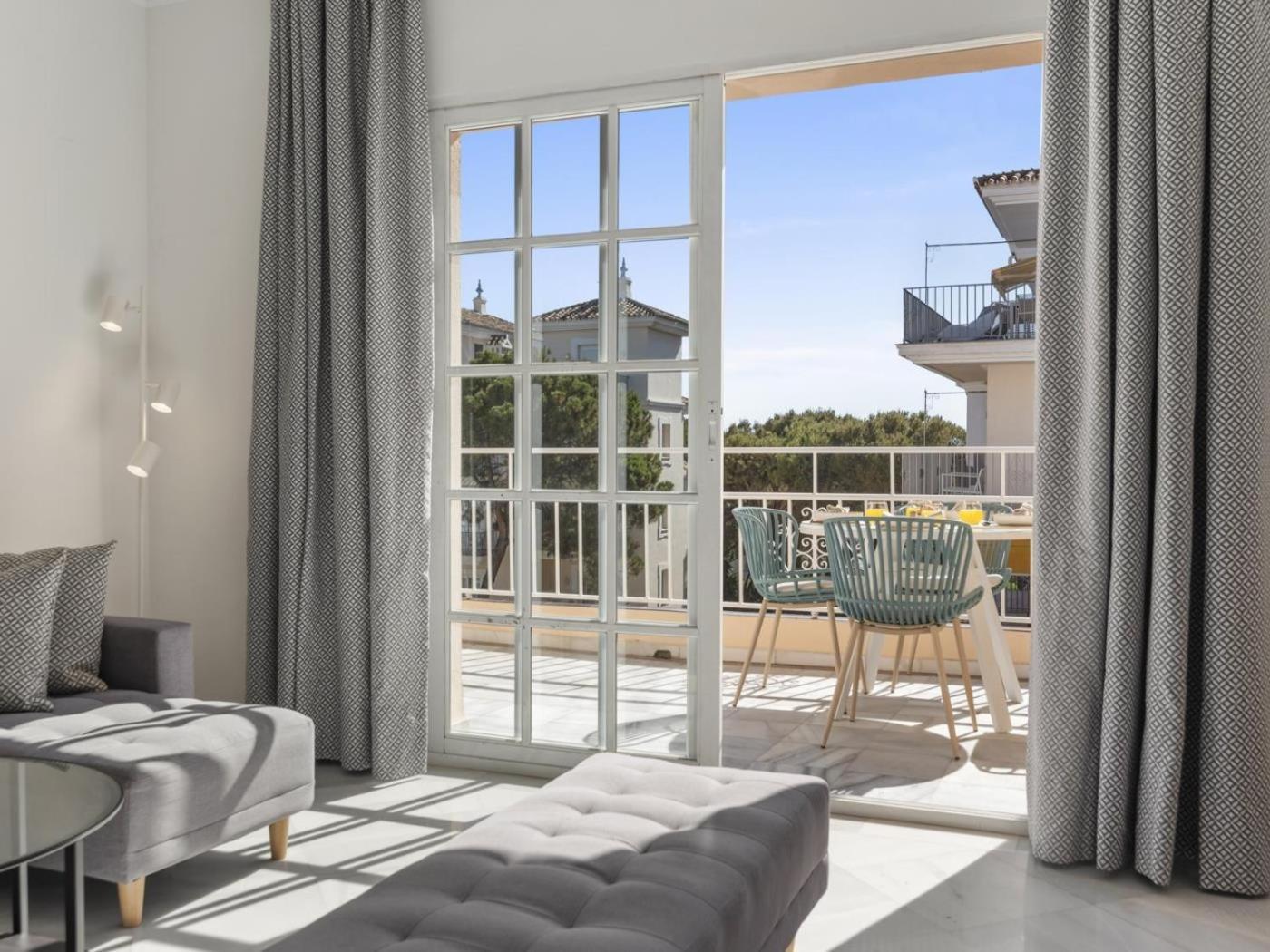 Appartement Soleado Atico Frente Al Mar En Puerto Banus Marbella