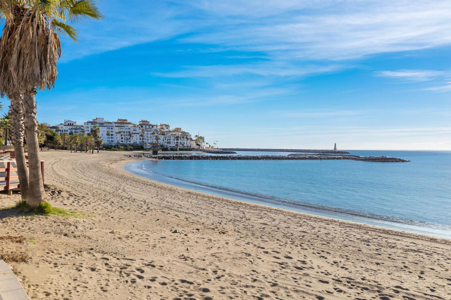 Soleado Atico Frente Al Mar En Puerto Banus Appartement Marbella